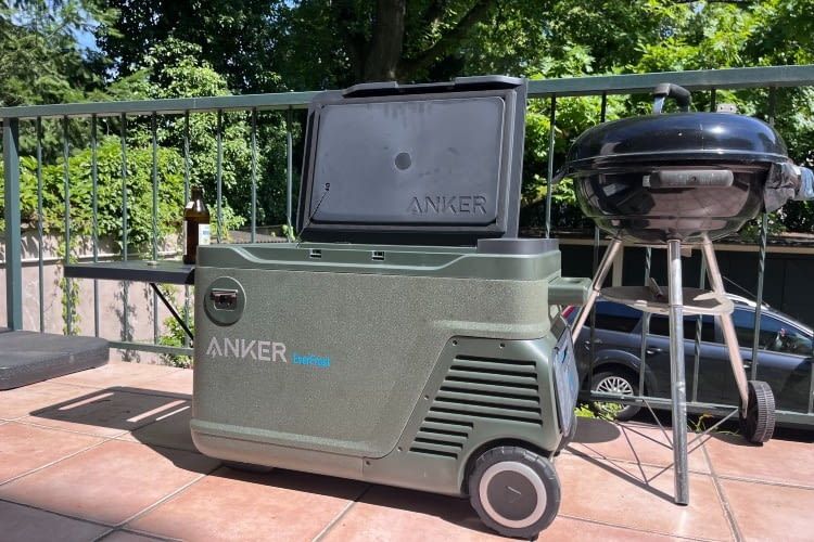 Die Anker EverFrost Kühlbox konnte uns im Test überzeugen Die Anker EverFrost Kühlbox konnte uns im Test überzeugen