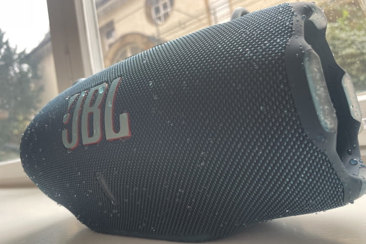 Der JBL XTREME 4 ist wasserdicht Der JBL XTREME 4 ist wasserdicht