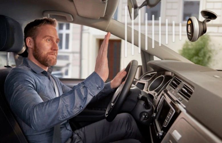 Anruf annehmen = Einmal Winken Anruf annehmen = Einmal Winken