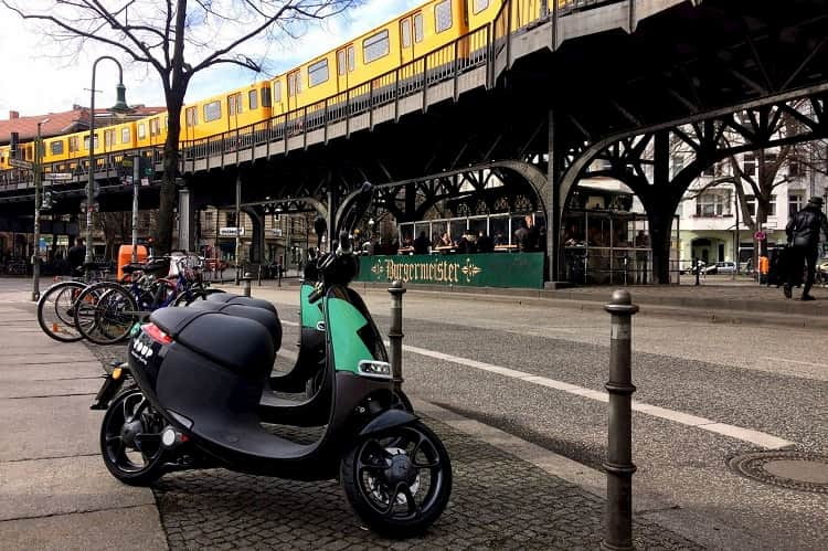 Umweltfreundlich und flexibel durch Berlin (und Paris) brausen mit der E-Flotte von COUP