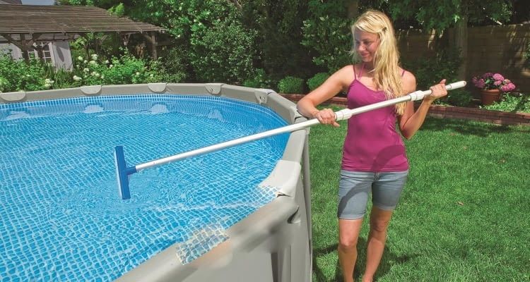 Das Poolreinigungs Set ist ein Top-Produkt für Sparfüchse Das Poolreinigungs Set ist ein Top-Produkt für Sparfüchse
