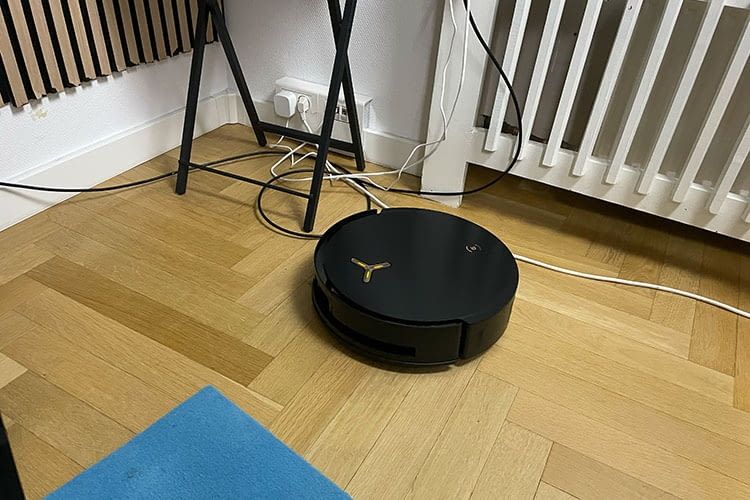 Kabel wie diese erkannte der DEEBOT im X8 PRO OMNI Test sehr zuverlässig Kabel wie diese erkannte der DEEBOT im X8 PRO OMNI Test sehr zuverlässig