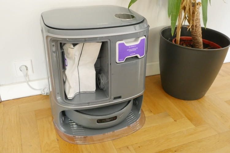 Die Absaugstation des Narwal Freo Z Ultra ist ein echtes Multitalent. Die Absaugstation des Narwal Freo Z Ultra ist ein echtes Multitalent.