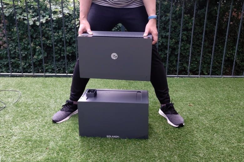 Bei Bedarf kann Solakon ONE blitzschnell erweitert werden Bei Bedarf kann Solakon ONE blitzschnell erweitert werden