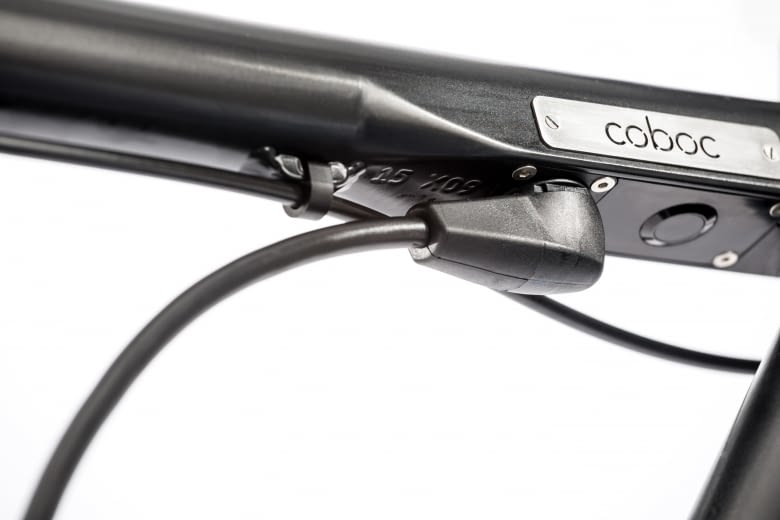 Sowohl Akku als auch Ladeanschluss sind beim Coboc Pedelec gut versteckt Sowohl Akku als auch Ladeanschluss sind beim Coboc Pedelec gut versteckt