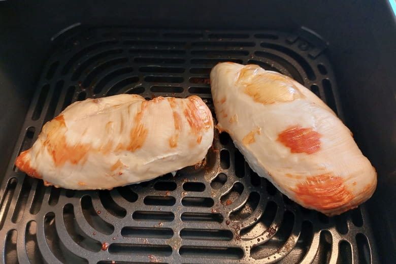 Hier zeigt sich der Nachteil von unterschiedlich dicken Fleischstücken Hier zeigt sich der Nachteil von unterschiedlich dicken Fleischstücken