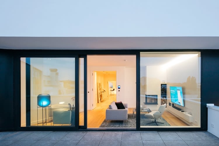 Auch das Muster-Smart Home Apartimentum wird mit OSRAM beleuchtet Auch das Muster-Smart Home Apartimentum wird mit OSRAM beleuchtet