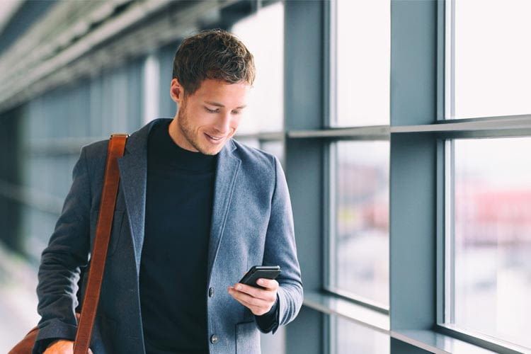 Vergessliche Menschen können mit Siri auch noch die Haustür abschließen, wenn sie bereits unterwegs sind Vergessliche Menschen können mit Siri auch noch die Haustür abschließen, wenn sie bereits unterwegs sind