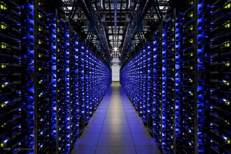 Dystopische Zukunftsvision oder wissenschaftlicher Fortschritt? Google Brain soll das Leben der Menschen vereinfachen Dystopische Zukunftsvision oder wissenschaftlicher Fortschritt? Google Brain soll das Leben der Menschen vereinfachen