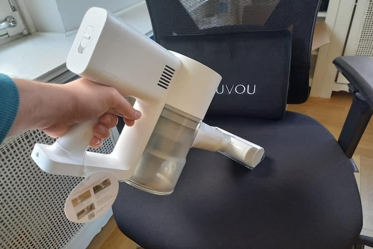 Auch für die Reinigung von Möbeln war der Xiaomi G20 im Test sehr gut geeignet Auch für die Reinigung von Möbeln war der Xiaomi G20 im Test sehr gut geeignet