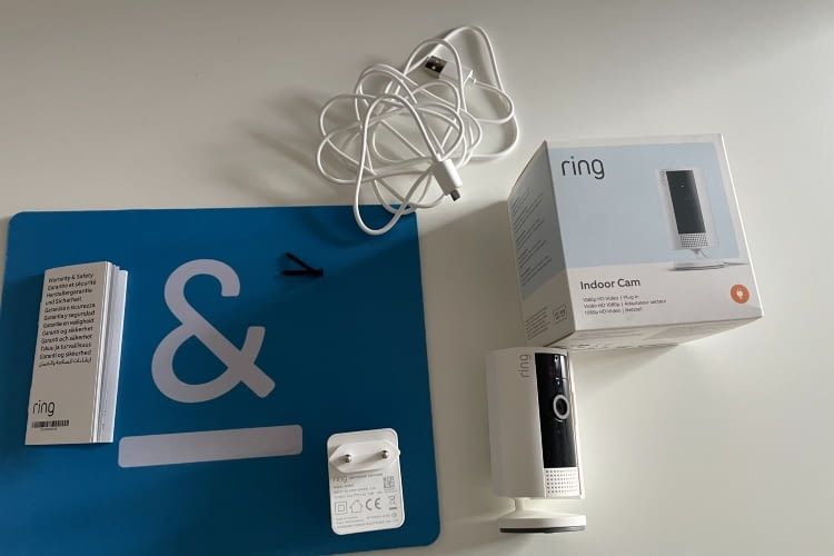 Im Lieferumfang sind alle nötigen Komponenten für den Betrieb enthalten Im Lieferumfang sind alle nötigen Komponenten für den Betrieb enthalten