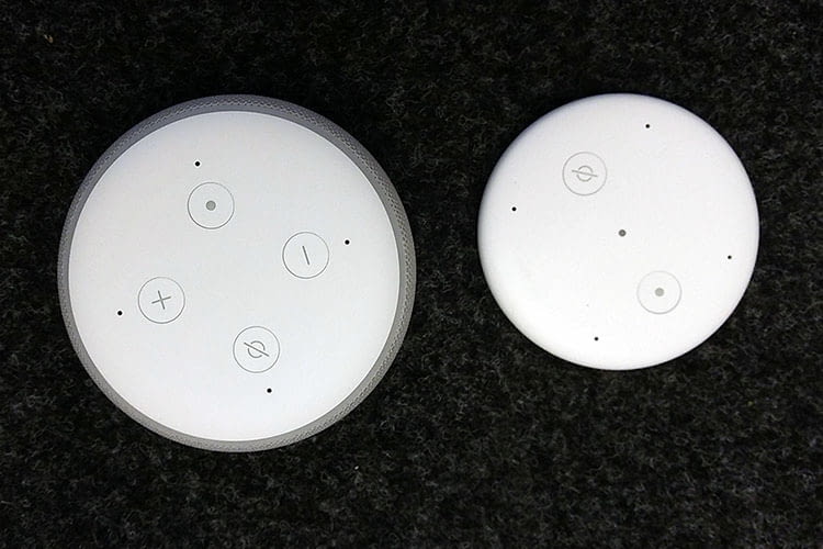 Im Vergleich zum Amazon Echo Dot besitzt Echo Input keinen Leuchtring und keinen Lautsprecher Im Vergleich zum Amazon Echo Dot besitzt Echo Input keinen Leuchtring und keinen Lautsprecher