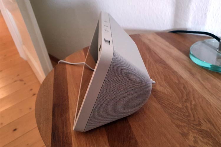 Echo Show 8 (2. Generation) benötigt wenig Stellfläche Echo Show 8 (2. Generation) benötigt wenig Stellfläche