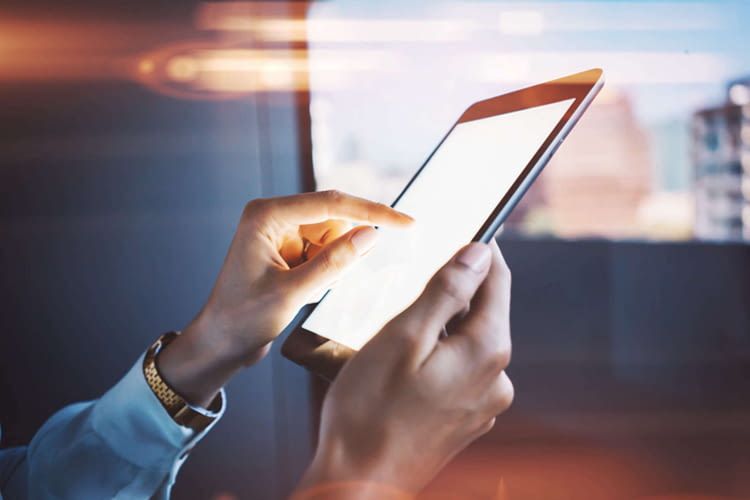 Mit der ecocoach App lässt sich das gesamte Gebäude steuern Mit der ecocoach App lässt sich das gesamte Gebäude steuern