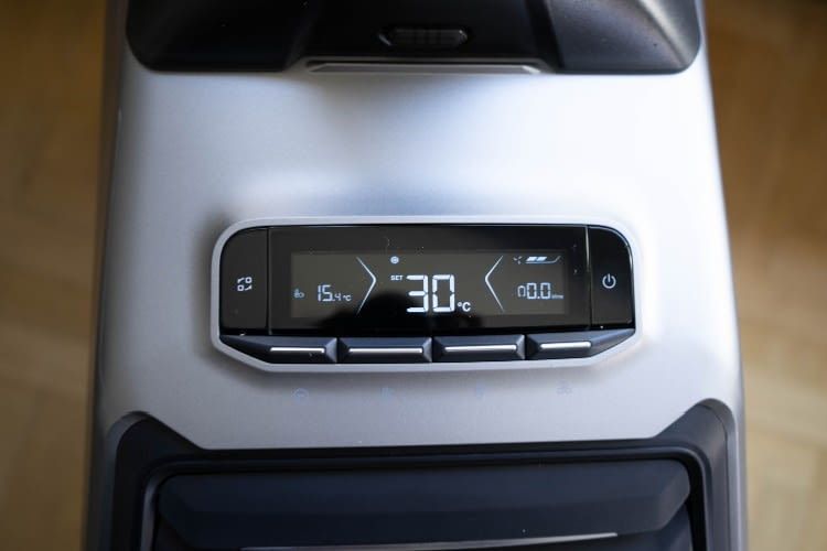 Das Display zeigt alle wichtigen Infos übersichtlich an Das Display zeigt alle wichtigen Infos übersichtlich an