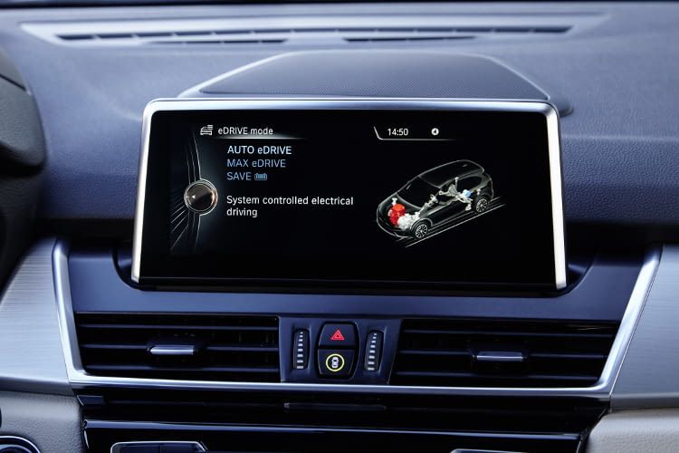 Die eDrive-Technologie des BMW 225xe Active Tourer ermöglicht - laut Hersteller - eine elektrische Reichweite von 41 Kilometern Die eDrive-Technologie des BMW 225xe Active Tourer ermöglicht - laut Hersteller - eine elektrische Reichweite von 41 Kilometern