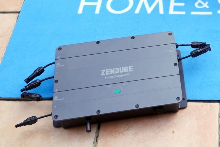 Wir haben die kleinere Version des Zendure Hub, den Hub 1200, ausprobiert Wir haben die kleinere Version des Zendure Hub, den Hub 1200, ausprobiert