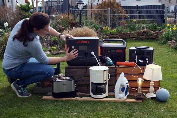 Unser Team hat bereits verschiedene Powerstation geprüft Unser Team hat bereits verschiedene Powerstation geprüft