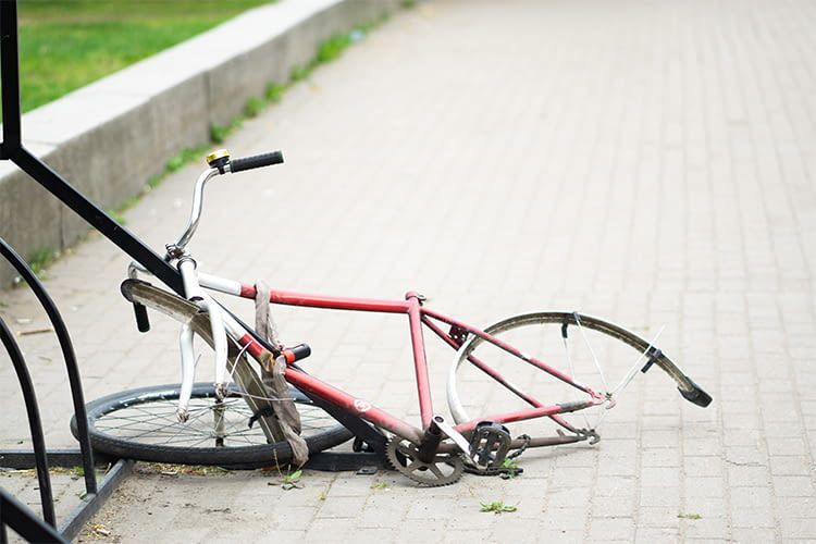 Spezielle Fahrradversicherungen decken auch Schäden durch Vandalismus ab Spezielle Fahrradversicherungen decken auch Schäden durch Vandalismus ab