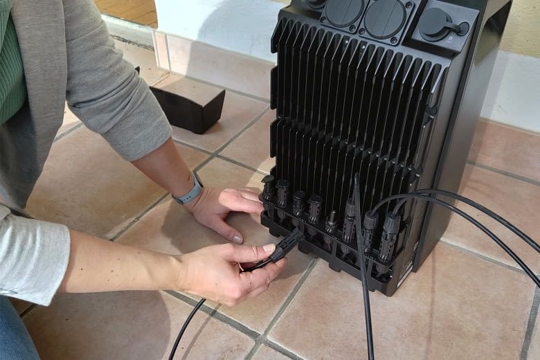 Die Verkabelung gelang in unserem Test mit nur wenigen Handgriffen Die Verkabelung gelang in unserem Test mit nur wenigen Handgriffen