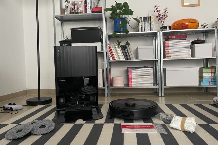 Der Lieferumfang des Q Revo S ist sehr überschaubar - was uns gefällt Der Lieferumfang des Q Revo S ist sehr überschaubar - was uns gefällt