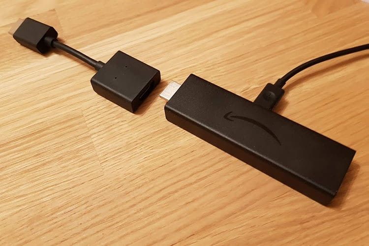 Im Lieferumfang des Amazon Fire TV Stick 4K enthalten: eine HDMI-Verlängerung Im Lieferumfang des Amazon Fire TV Stick 4K enthalten: eine HDMI-Verlängerung