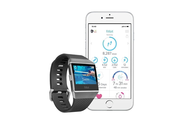 Außer der Fitbit-App können auch noch weitere Dienste mit der Smartwatch verbunden werden Außer der Fitbit-App können auch noch weitere Dienste mit der Smartwatch verbunden werden
