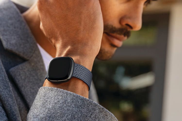 Das Design von Fitbit Sense kann sich sehen lassen Das Design von Fitbit Sense kann sich sehen lassen