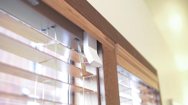 FlipFlic Smart Blinds - Smarte Jalousien-Steuerung mit vielen Funktionen FlipFlic Smart Blinds - Smarte Jalousien-Steuerung mit vielen Funktionen