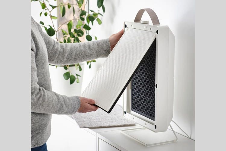 Bei Bedarf lassen sich die Filter mit nur wenigen Handgriffen wechseln Bei Bedarf lassen sich die Filter mit nur wenigen Handgriffen wechseln