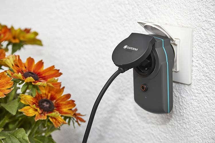 Mit diesem Zwischenstecker lässt sich auch die Gartenbeleuchtung smart gestalten Mit diesem Zwischenstecker lässt sich auch die Gartenbeleuchtung smart gestalten