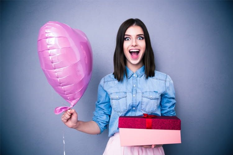 Der Geschenkefinder-Skill bringt die Augen der Beschenkten zum Leuchten Der Geschenkefinder-Skill bringt die Augen der Beschenkten zum Leuchten