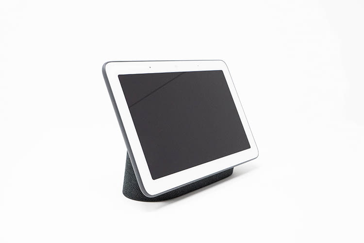 Optisch erinnert Google Nest Hub stark an ein fest montiertes Tablet oder einen eReader Optisch erinnert Google Nest Hub stark an ein fest montiertes Tablet oder einen eReader