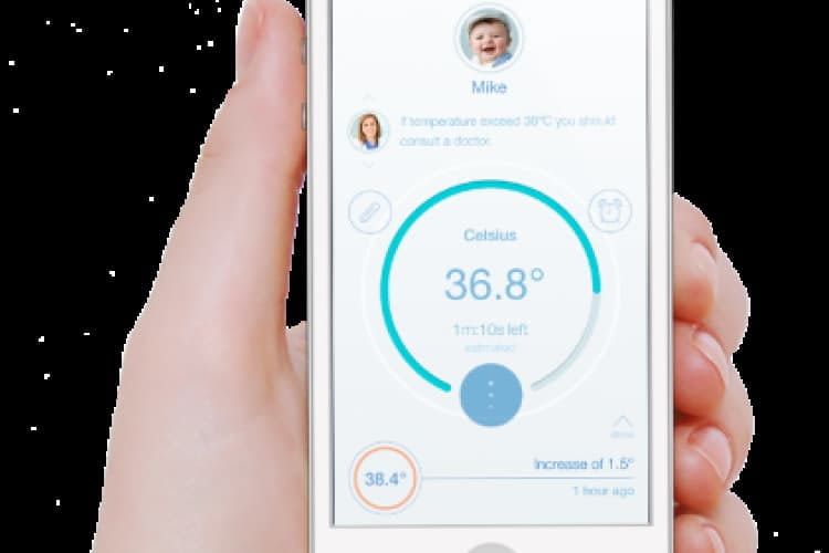 Smartphone Anwendung pacifier App zeigt die Temperatur eines Babys Smartphone Anwendung pacifier App zeigt die Temperatur eines Babys