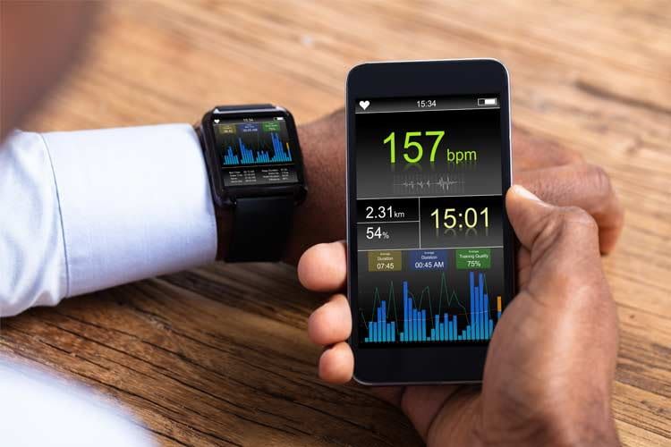 Moderne Smartwatches bieten zahlreiche Analyse- und Trackingfunktionen Moderne Smartwatches bieten zahlreiche Analyse- und Trackingfunktionen