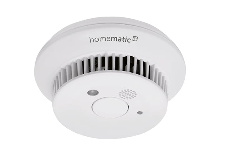 Vernetzte Rauchmelder aktivieren sich im Ernstfall gegenseitig Vernetzte Rauchmelder aktivieren sich im Ernstfall gegenseitig