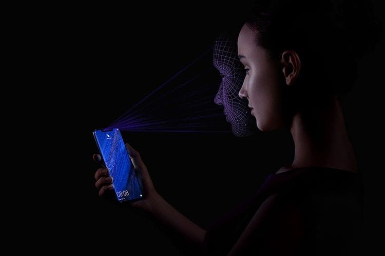 HUAWEI Mate20 Pro erlaubt die Entsperrung via Gesichtserkennung HUAWEI Mate20 Pro erlaubt die Entsperrung via Gesichtserkennung