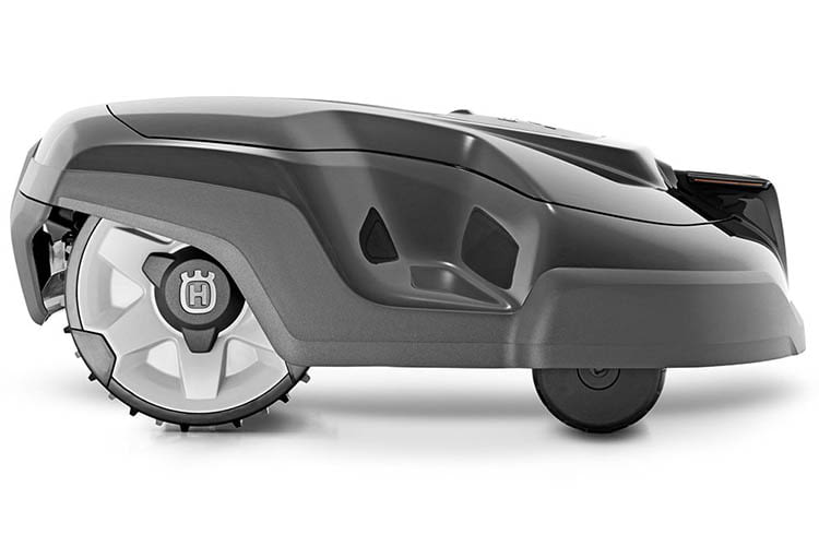 HUSQVARNA AUTOMOWER 315 beherrscht die Funktion spiralförmiges Mähen HUSQVARNA AUTOMOWER 315 beherrscht die Funktion spiralförmiges Mähen