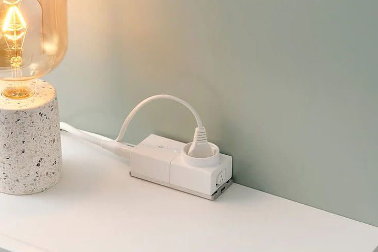 Von außen sehen die smarten ÅSKVÄDER Steckdosen herkömmlichen Produkten ähnlich Von außen sehen die smarten ÅSKVÄDER Steckdosen herkömmlichen Produkten ähnlich