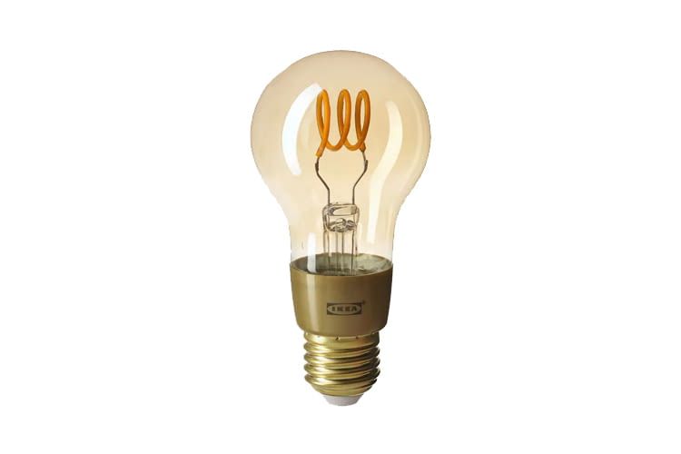 Die IKEA Filament Bulb ist per App, Sprache oder Fernbedienung steuerbar Die IKEA Filament Bulb ist per App, Sprache oder Fernbedienung steuerbar