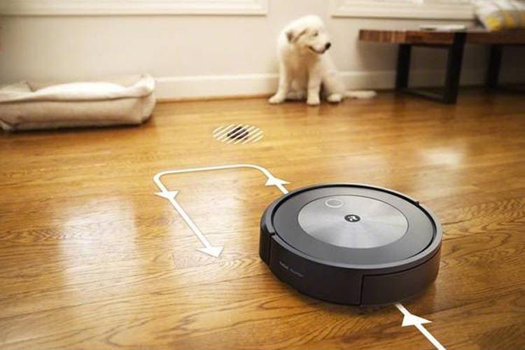 Hindernisse meidet der Roomba j7 Saugroboter souverän Hindernisse meidet der Roomba j7 Saugroboter souverän