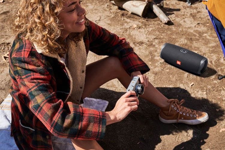 Bluetooth Lautsprecher sind auch bei Outdoor-Fans beliebt Bluetooth Lautsprecher sind auch bei Outdoor-Fans beliebt