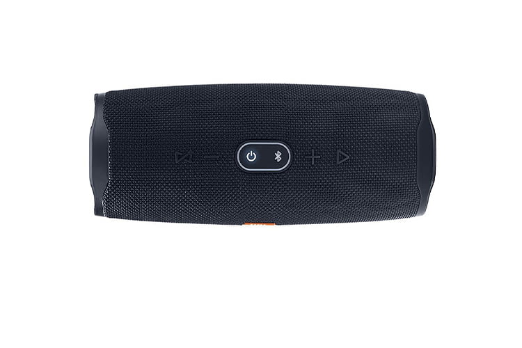 Bedienelemente auf der Oberseite: Leider gibt es keine Funktion, um einen Titel zurück zu springen Bedienelemente auf der Oberseite: Leider gibt es keine Funktion, um einen Titel zurück zu springen