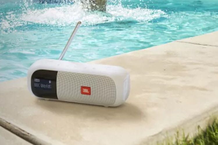 Mit dem JBL Tuner 2 erhalten Nutzer ein handliches und kompaktes Modell für alle Gelegenheiten. Mit dem JBL Tuner 2 erhalten Nutzer ein handliches und kompaktes Modell für alle Gelegenheiten.