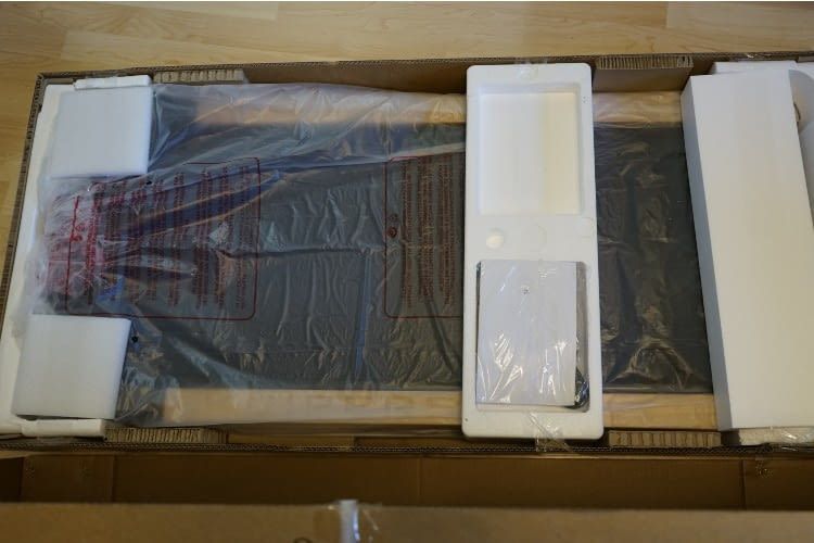 Das Laufband kommt sicher verpackt und unbeschädigt an Das Laufband kommt sicher verpackt und unbeschädigt an