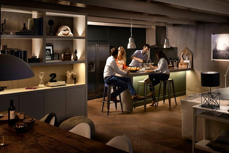 Innr Lampen sind eine günstige Alternative zu Philips Hue Innr Lampen sind eine günstige Alternative zu Philips Hue