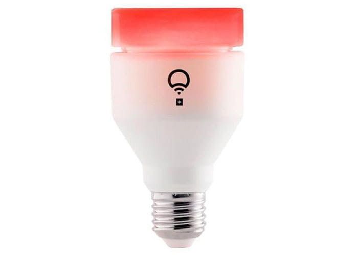 LIFX A60+ ist Infrarot-fähig und verbessert somit die Bildqualität von Überwachungskameras LIFX A60+ ist Infrarot-fähig und verbessert somit die Bildqualität von Überwachungskameras