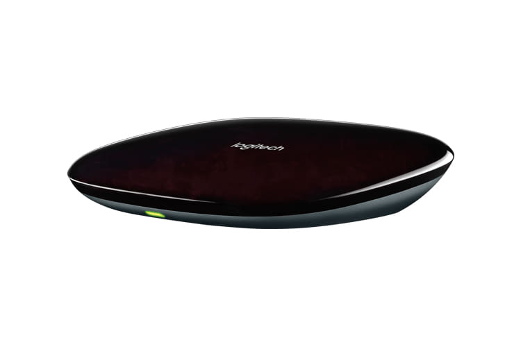 Der Logitech Harmony Hub hat das komplette Smart Home im Griff Der Logitech Harmony Hub hat das komplette Smart Home im Griff