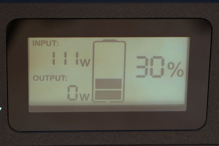 Am Explorer 1000 Display lassen sich alle wichtigen Daten auf einen Blick ablesen Am Explorer 1000 Display lassen sich alle wichtigen Daten auf einen Blick ablesen