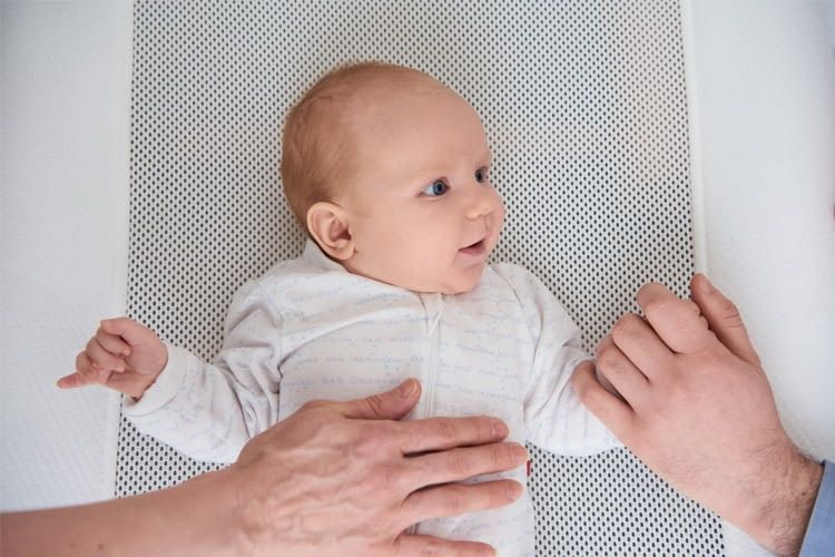 Statt Wiege die LullaMe-Matratze - so soll Baby besser einschlafen Statt Wiege die LullaMe-Matratze - so soll Baby besser einschlafen